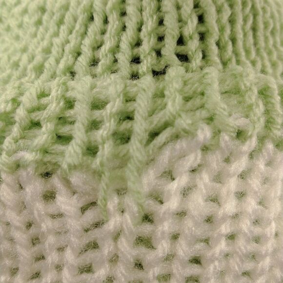 Hand Crafted Knit Unisex Hat Green White Winter Slouchy Warm Beanie Ski Cap - Picture 3 of 8